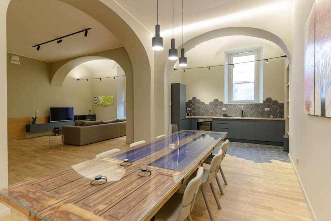Crociferi Luxury Apartment カターニア エクステリア 写真