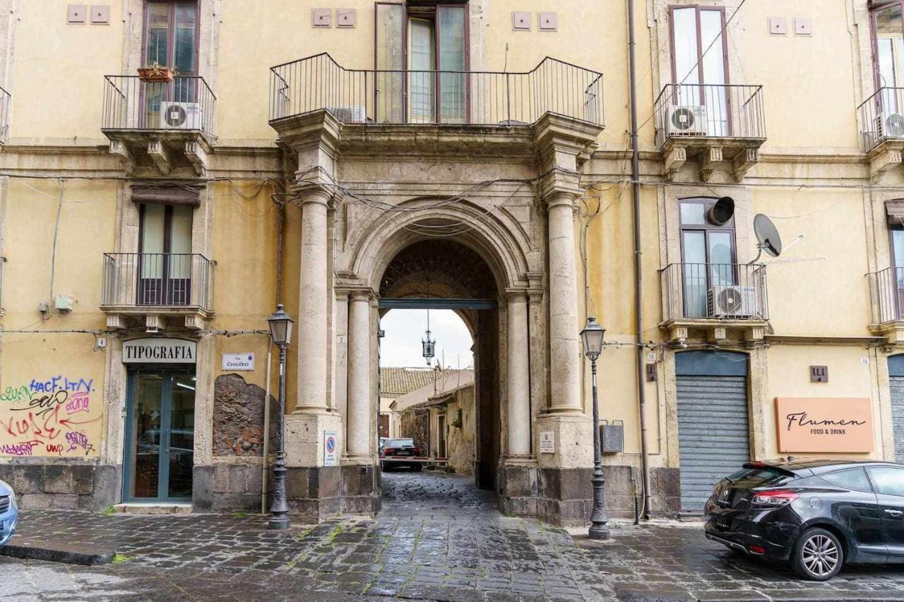 Crociferi Luxury Apartment カターニア エクステリア 写真