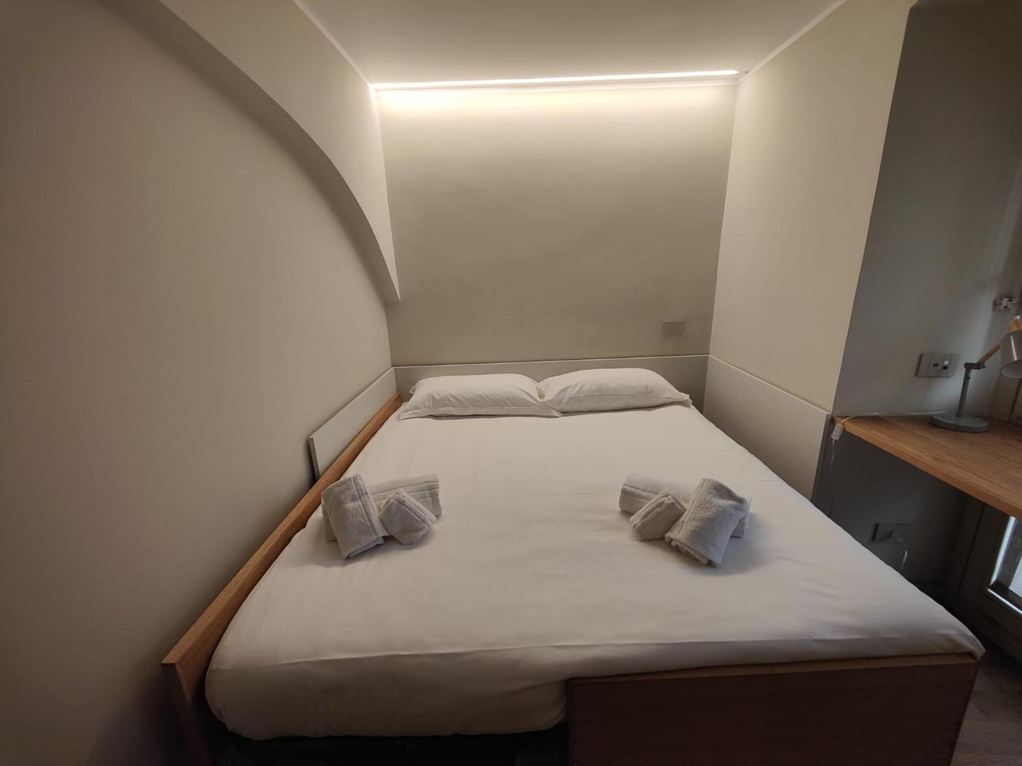 Crociferi Luxury Apartment カターニア エクステリア 写真